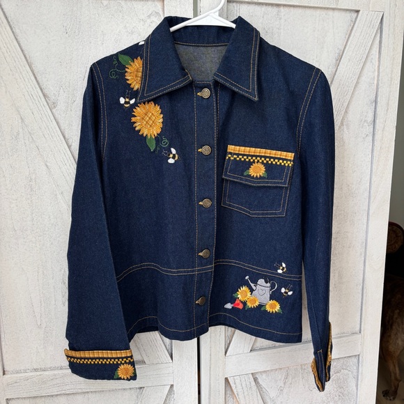 Jackets & Blazers - Women’s Garden Floral Embroidered Denim Jacket